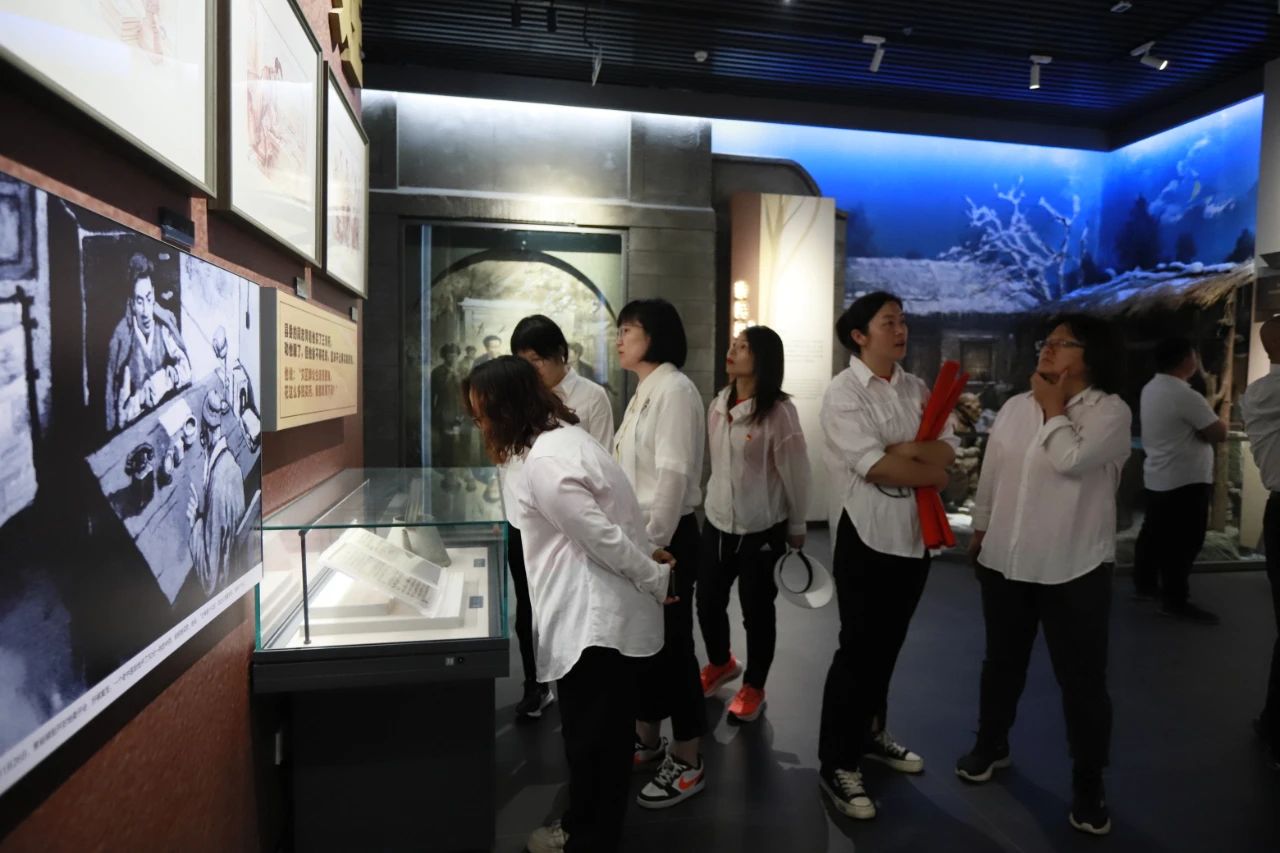 砥礪初心使命，汲取奮進力量丨花花牛乳業(yè)集團黨委組織開展學(xué)習(xí)“焦裕祿精神”主題黨日活動