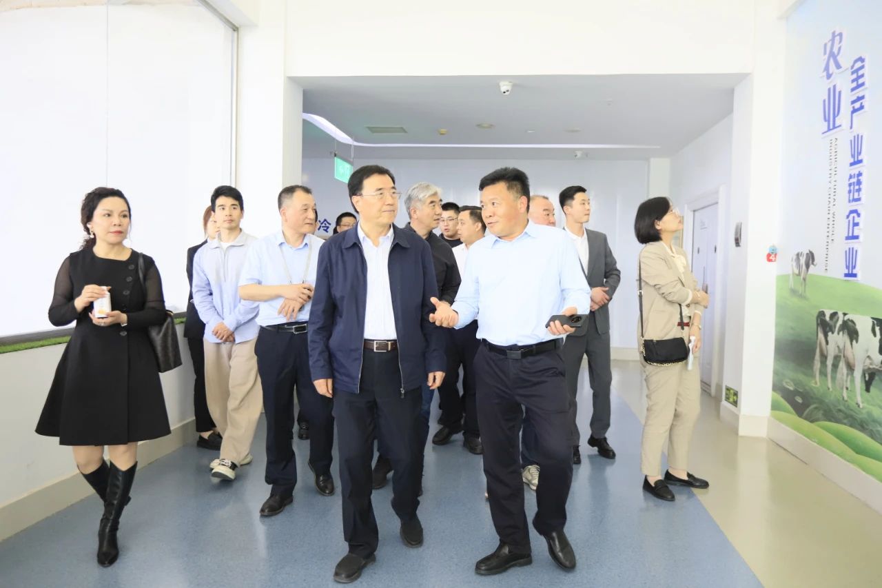 河南省2024國家“學(xué)生飲用奶計(jì)劃”推廣工作推進(jìn)會在鄭州成功舉辦！