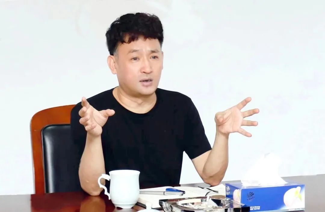 繼往開來 · 再創(chuàng)輝煌 | 花花牛乳業(yè)集團召開9月營銷、養(yǎng)殖及飼料月度經(jīng)營工作會議