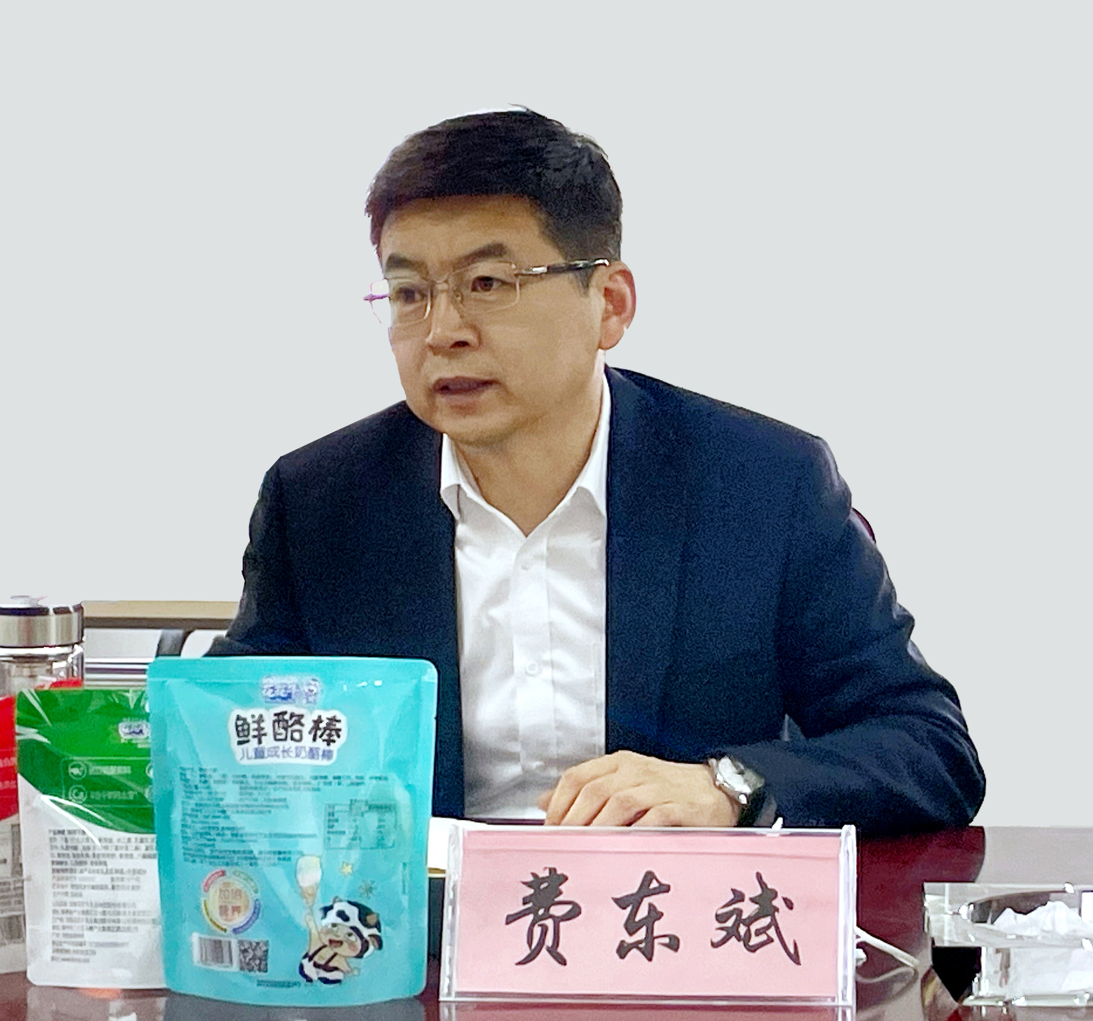 河南省委常委、副省長費(fèi)東斌蒞臨 花花牛乳業(yè)集團(tuán)調(diào)研