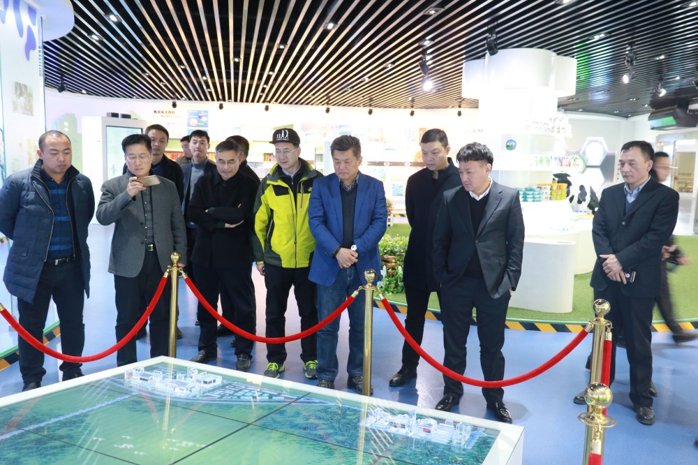 涉農(nóng)企業(yè)強(qiáng)強(qiáng)聯(lián)合，“抱團(tuán)取暖”共迎企業(yè)發(fā)展的春天